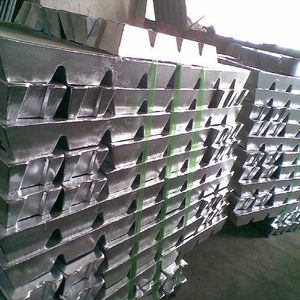 Lingot d'aluminium de plomb de haute pureté 99.9% 99.8% 99.7% du fabricant Al - Product Image 1