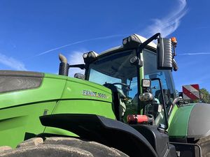 รถแทรกเตอร์ Fendt 1050 Vario มือสอง สภาพดีเยี่ยม 500 แรงม้า เกียร์อัตโนมัติ ขับเคลื่อน 4 ล้อ พร้อมขาย - Product Image 4