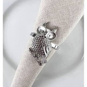 Meilleure vente Ensemble de 4 ronds de serviette décoratifs pour table à dîner en or et motif animal Porte-serviettes en métal créatif - Product Image 3