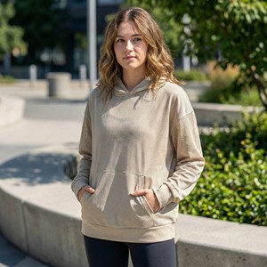 Sweat-shirt pour femme, streetwear d'été, vente en gros personnalisée, respirant, tissu en maille aérée écologique, coupe structurée ample, léger, devant - Product Image 3