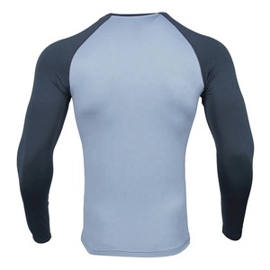 Ensemble de compression léger évacuant la sueur pour hommes ensemble de compression de course conçu en maille à séchage rapide pour les entraînements ensemble de compression - Product Image 1