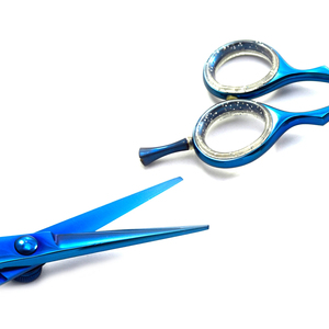 กรรไกรตัดผมมืออาชีพ 5.5 นิ้ว สีน้ำเงิน สแตนเลสคม สำหรับงาน DIY ระดับอุตสาหกรรม - Product Image 4