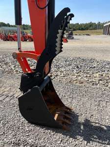 LIVRAISON GRATUITE MINI-EXCAVATRICE KUBOTA KX080-4 66 CV CABINE CLOSERE APPROUVÉE EPA CE Moteur hydraulique auxiliaire Pompe à engrenages PLC. - Product Image 6