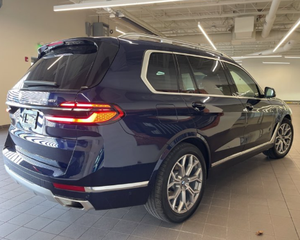 BMW X7 XDrive40i 2024 Seminuevo, Volante a la Izquierda, Premium, Euro IV, en Venta - Product Image 5