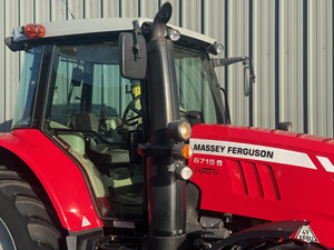 รถแทรกเตอร์ฟาร์ม 140 แรงม้า Massey Ferguson 6715S รถแทรกเตอร์การเกษตร 4 ล้อขับเคลื่อน ประสิทธิภาพสูง พร้อมห้องโดยสาร รถแทรกเตอร์มือสองสำหรับขาย - Product Image 2