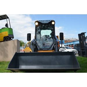 Auténtica Minicargadora de Marca CDM308, Máquina Cortadora de Césped en Oferta - Product Image 3