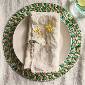 Napperon en osier et jonc de mer écologique motif rouge tapis de Table rond naturel tissé à la main pour salle à manger rustique et décoration intérieure - Product Image 4