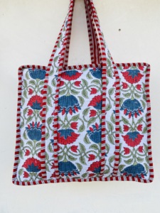 Sac fourre-tout indien fait à la main en coton biologique à imprimé floral vintage boho pour femmes fermeture à glissière couleurs personnalisables tailles pour tous - Product Image 2