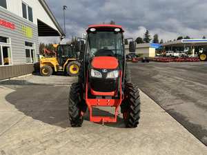 รถแทรกเตอร์คูโบต้า M7060 70 แรงม้า พร้อมที่ตักด้านหน้า - Product Image 4