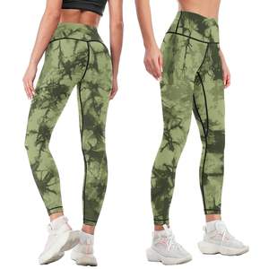 Le style streetwear offre un contrôle du ventre flatteur pour tous les corps Leggings imprimés taille haute Tissu tricoté au beurre cousu - Product Image 1