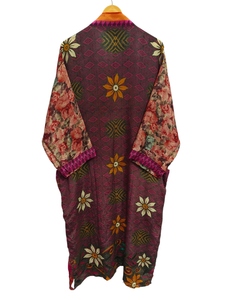 Maillot de bain Peignoir en soie douce Robe multicolore Robe de nuit Robe indienne Vintage en soie recyclée Sari Kimono, - Product Image 5