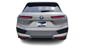 Clean used 2025 B M W iX xDrive50 - Product Image 4