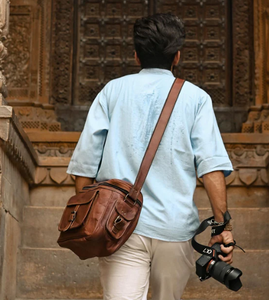 Meilleur prix 100% sac de support de caméra en cuir de buffle Design classique élégant avec fermeture à glissière durable directement fabricant indien - Product Image 4