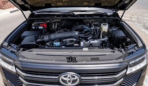 รถยนต์แลนด์ครุยเซอร์ LC300 GX-R ปี 2025 ใหม่เอี่ยม เครื่องยนต์เบนซิน 4 ลิตร 6 สูบ ขับเคลื่อน 4 ล้อ SUV 7 ที่นั่ง มาตรฐานยูโร 5 กำลัง 204 แรงม้า เกียร์อัตโนมัติ พวงมาลัยซ้าย - Product Image 4