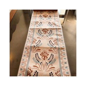 Calentamiento espacios de vacaciones 100% algodón naranja Jacquard bordado camino de mesa rústico 180 GSM 80 pulgadas India OEM ISO FedEx Decor - Product Image 4