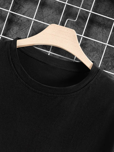 Nouvelle mode T-shirt d'été à manches longues pour hommes Vêtements de sport décontractés Slim Fit Stock de coton, vêtements en vrac, mélange de vêtements en balle, vêtements d'occasion - Product Image 6