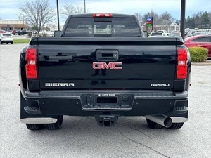 Usado 2018 GMC Sierra 3500 - Product Image 3