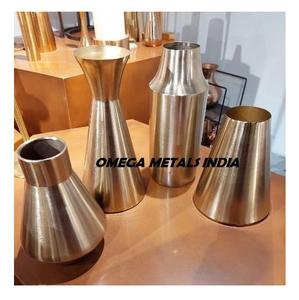 Florero de Mesa con Acabado Dorado y Plateado, Diseño Personalizado, Centros de Mesa para Decoración del Hogar y Bodas - Product Image 2