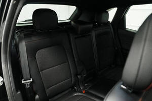 Ford Escape Hybrid ST-Line Select certifié propre 2023 - Product Image 5