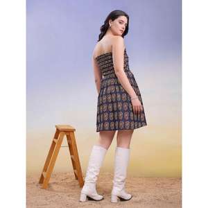 เดรสลำลองแขนกุดเปิดไหล่ลาย Paisley - Product Image 2