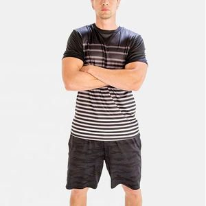 Nouvel ensemble décontracté d'été pour homme en molleton respirant polyester/coton, 2 pièces : short et t-shirt à manches courtes, motif uni numérique - Product Image 2