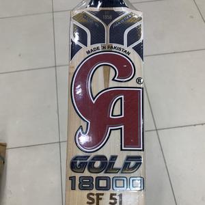 Bat de cricket CA GOLD 18000 Sahibzada Farhan SF 51 Edition, bat durable en saule anglais, bon bat pour frapper, double pression, grains clairs - Product Image 1