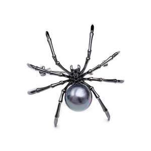 Broche de cobre con diseño de araña Jeulia, perla negra, cristal y circonita - Product Image 1
