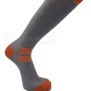 Dernier design Chaussettes d'équitation Nouvelle collection Chaussettes d'équitation Chaussettes d'équitation Impression de logo personnalisé Chaussettes d'équitation - Product Image 5
