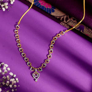 Collier en diamant - Pendentif court Circle Muse en or et diamant - Product Image 1
