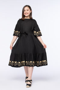 Vêtements pour filles de qualité supérieure à prix avantageux, fabrication OEM ODM, robe pour filles à col rond et manches courtes avec imprimés, vente en gros - Product Image 6