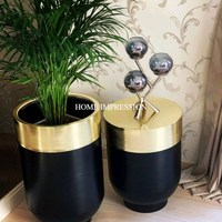 Jardinières en laiton/acier inoxydable chromé noir - Couleur/forme/taille personnalisées - Trou de drainage - Écologiques - Modernes