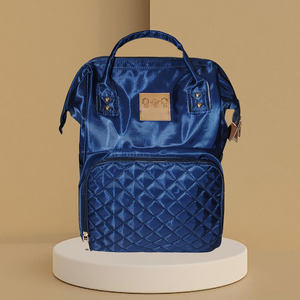 Bolsa de pañales de lona multifuncional de diseñador con organizador de almacenamiento de patrón de cuadros de gran capacidad para bebés - Product Image 6