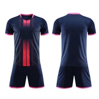 Seragam Sepak Bola Pria Custom 100% Poliester Cetak Digital Bernapas Logo Custom Pakaian Olahraga Semua Musim