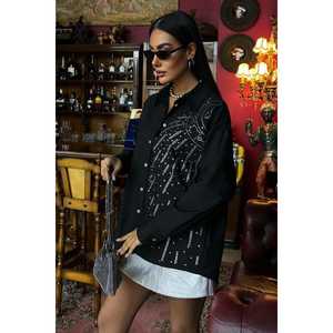 Camisa de Popelina con Estampado de Luna y Adornos de Piedras para Mujer, Colección 3440 - Product Image 2