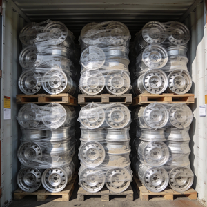 เศษล้อรถยนต์อลูมิเนียมอัลลอยด์มือสอง ความสะอาด 99 เปอร์เซ็นต์ ล้อทั้งชิ้นสำหรับอุตสาหกรรมการหลอม - Product Image 1