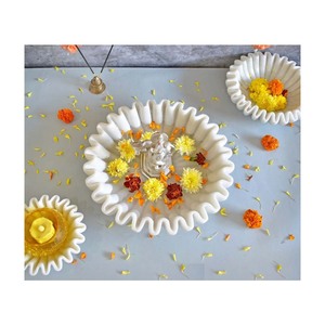 Bol en marbre de Makrana du Rajasthan, décoration d'intérieur unique avec une forme découpée époustouflante, cadeau en pierre artisanal - Product Image 2
