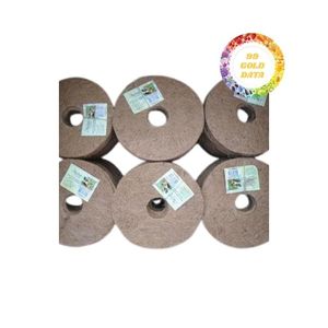 Exportation de disques de coco standard 100 pour cent de paillis en fibre de noix de coco naturelle et écologique - Product Image 2