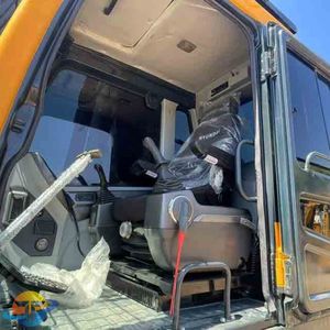 Housse de siège de qualité pour excavatrice d'occasion Hyundai HX220S, matériel de construction économique - Product Image 4