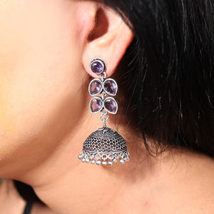 Boucles d'oreilles pendantes style bohème en laiton plaqué argent antique avec améthyste violette pour soirée - Product Image 1