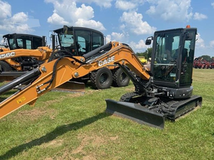 รถขุดมือสอง รุ่น CX58C ขนาดเล็ก 5.5 ตัน ระบบไฮดรอลิก คุณภาพสูง พร้อมใช้งาน มีเครื่องยนต์ ปั๊ม และเกียร์ในสต็อก - Product Image 3