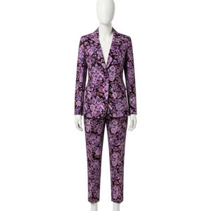 Blazer de costume pour femme anti-rides à imprimé numérique, design élégant, coupe confortable, pour le bureau et les occasions spéciales - Product Image 1