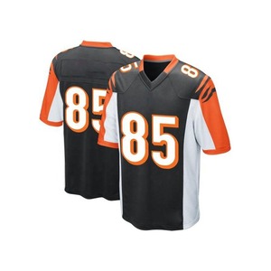 2025 Wholesale High Quality Custom Printing Quick Dry Football Uniforms Classic Retro Soccer Jerseys Shirt Men Football Jersey - Product Image 1
