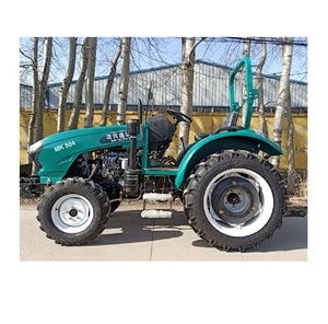 Mini-tracteur durable FC 504 conçu avec des panneaux de carrosserie 100 % en acier, une grande hauteur au sol et des poids frontaux lourds. - Product Image 1