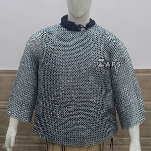 Venta al por mayor Medieval 9 mm plano remachado cota de malla camisa de acero suave Hauberk armadura de Metal Haubergeon artesanías de Metal - Product Image 1