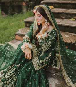 Elegante alta calidad pakistaní Sharara Gharara diseño ÚLTIMAS COLECCIONES Lehenga Choli Suit/Salwar para fiestas PRECIOS DE EE. UU. - Product Image 3