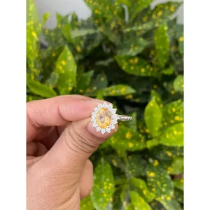 Anillo de Mujer Hecho a Mano con Piedra Preciosa Natural Citrino, Corte Ovalado, Chapado en Rodio, Plata de Ley 925, Engaste Pavé Vintage - Product Image 2