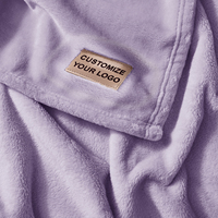 Plaid de lit en flanelle premium certifié GRS, anti-boulochage, avec logo de marque PU, élégant cadeau d'affaires pour cadres et clients professionnels