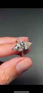 Anillo Solitario Halo Eternity de Plata de Ley 925 con Moissanita Original Corte Marquesa Estilo Art Deco, Regalo de Aniversario para Pareja - Product Image 5