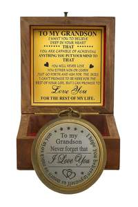 เข็มทิศโบราณทองเหลืองแบบพกพาพร้อมกล่องไม้สลักข้อความรัก  รับผลิตตามแบบ OEM/ODM - Product Image 4