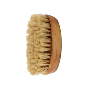 Achetez une brosse à barbe en bois de bonne qualité disponible à un prix compétitif - Product Image 3